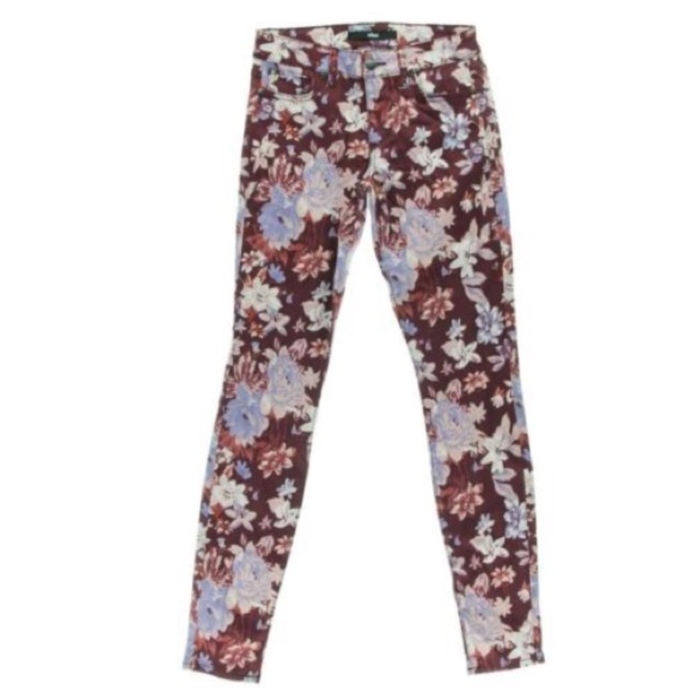 Violet skinny jeans